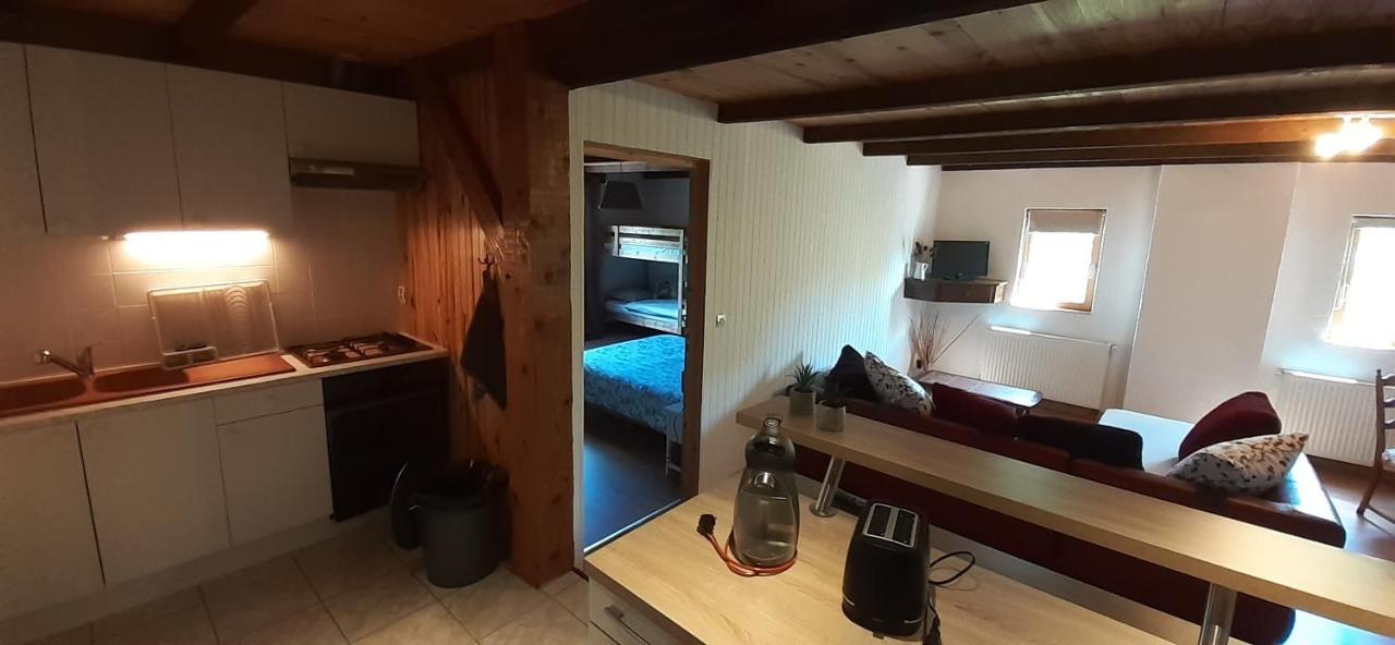 L' Appartement Du Camping Hautoreille Bannes (Haute-Marne) Exterior foto